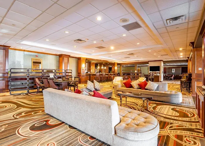 Wyndham Omaha Hotel - West Dodge